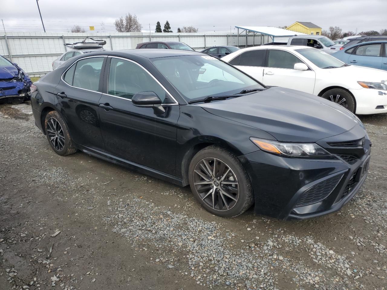 2021 TOYOTA CAMRY SE - Image 4