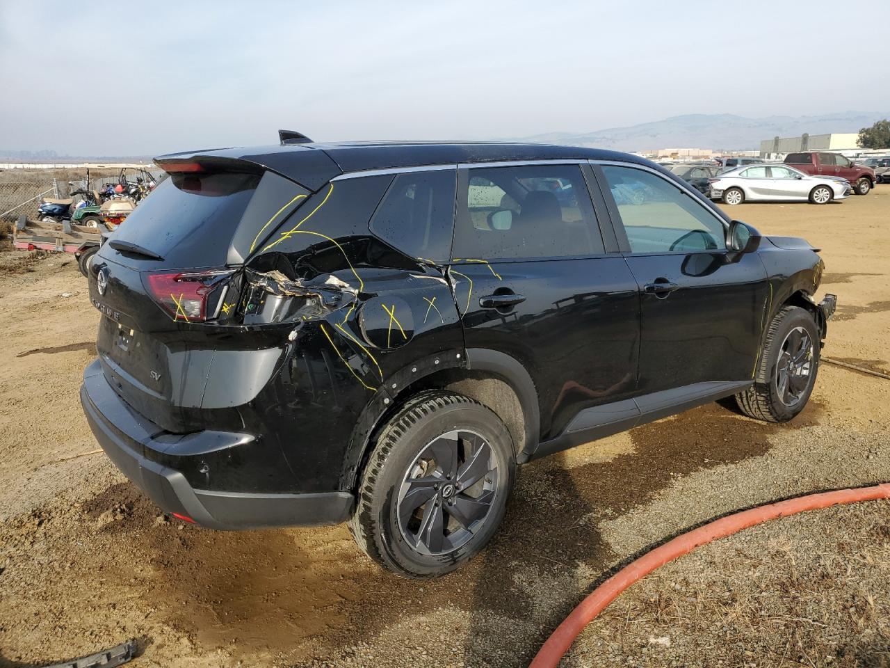2024 NISSAN ROGUE SV - Image 3
