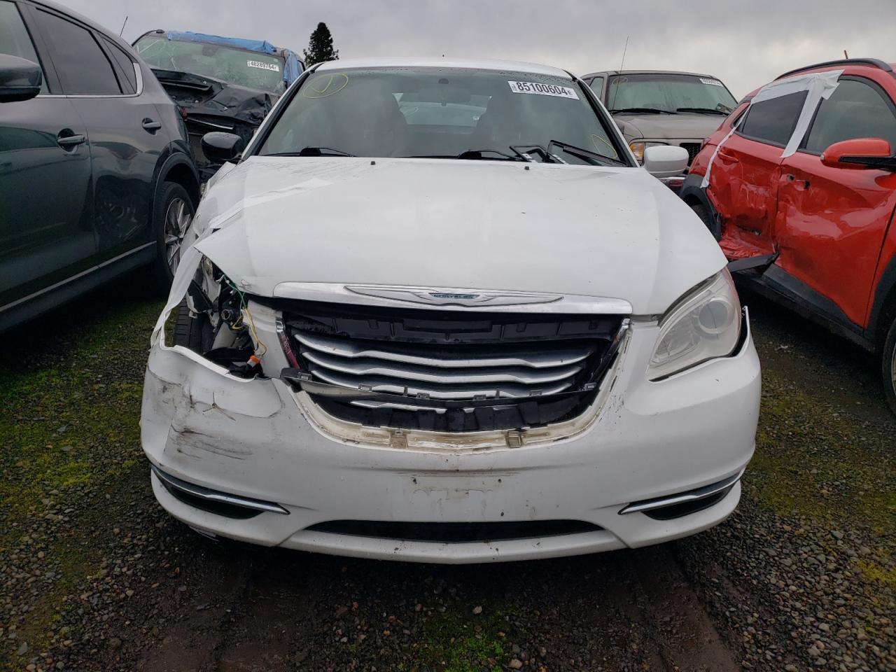 2013 CHRYSLER 200 LX - Фото 5