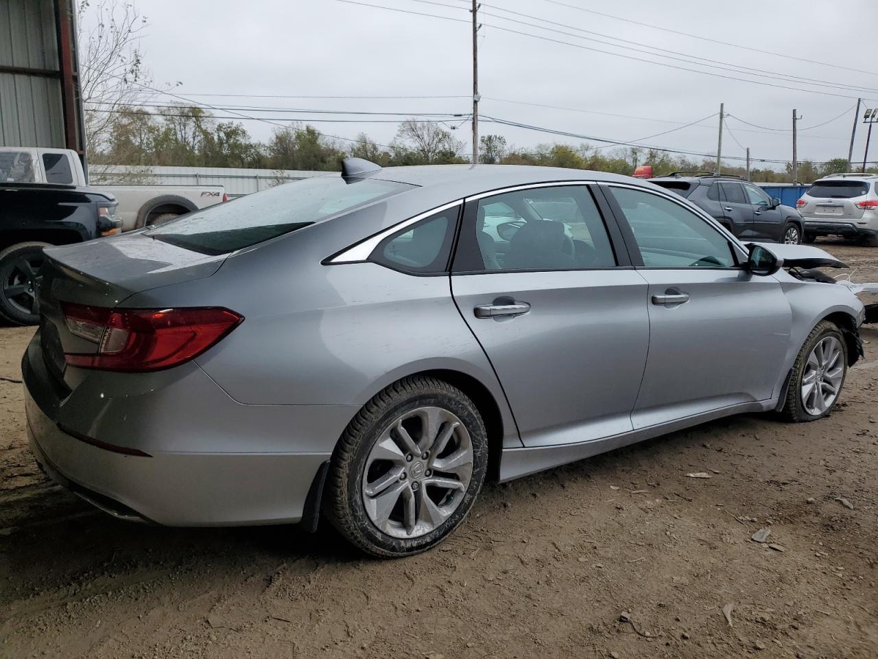 2018 HONDA ACCORD LX - Фото 3