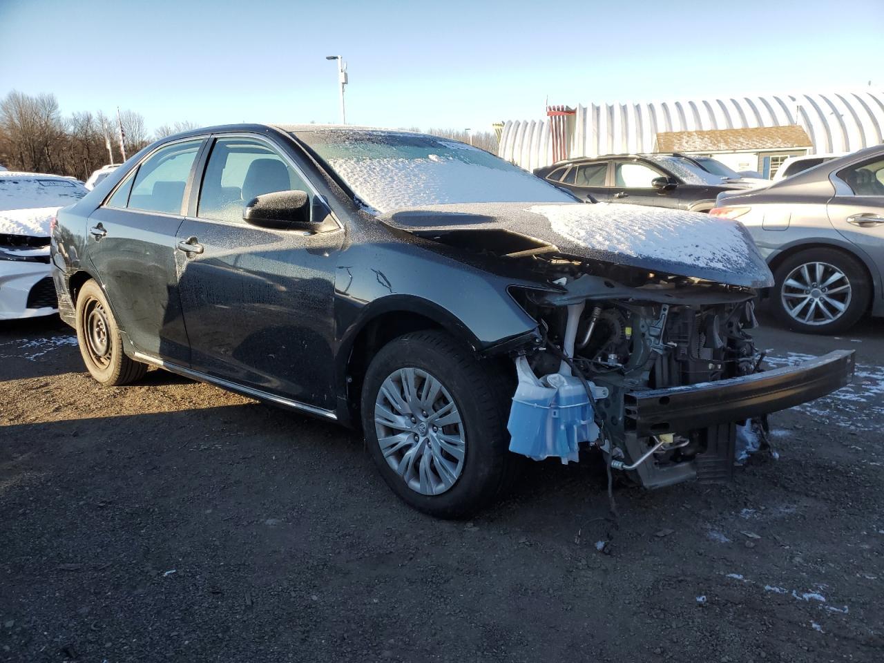 2014 TOYOTA CAMRY L - Image 4