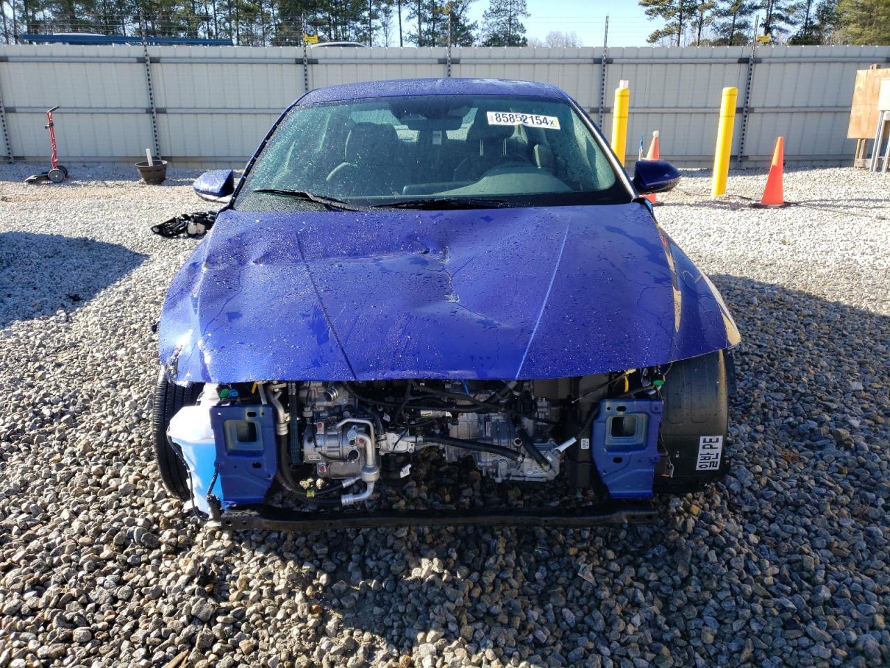 2024 HYUNDAI ELANTRA SE - Image 5