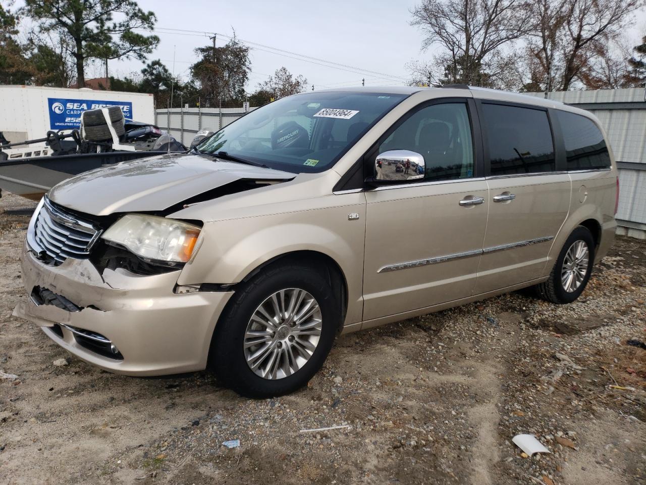 2014 CHRYSLER TOWN & COU