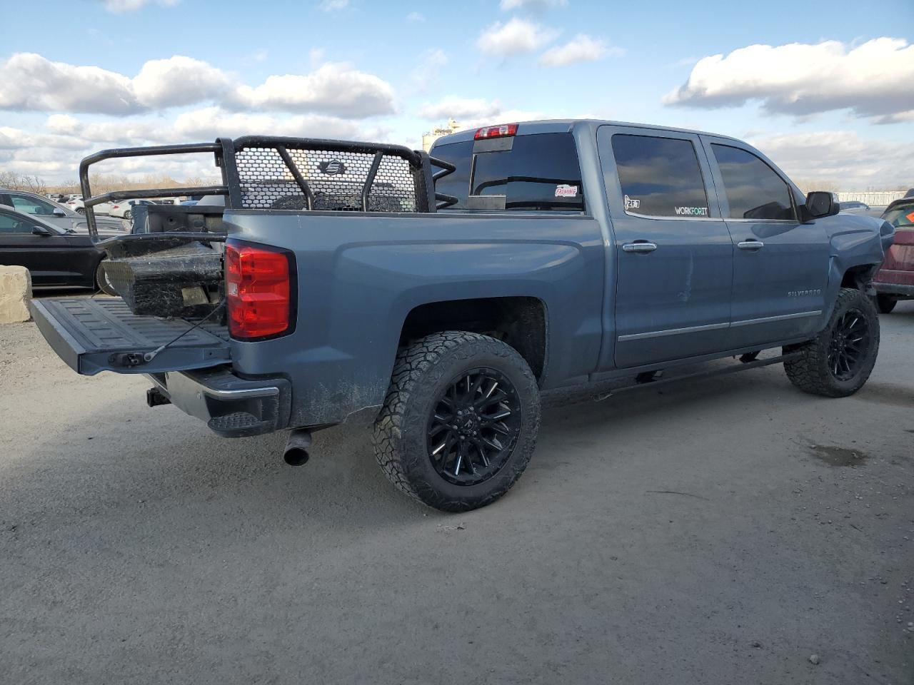 2015 CHEVROLET SILVERADO - Image 3