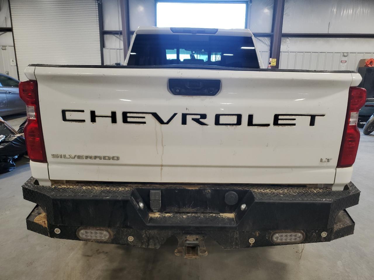 2020 CHEVROLET SILVERADO - Фото 6