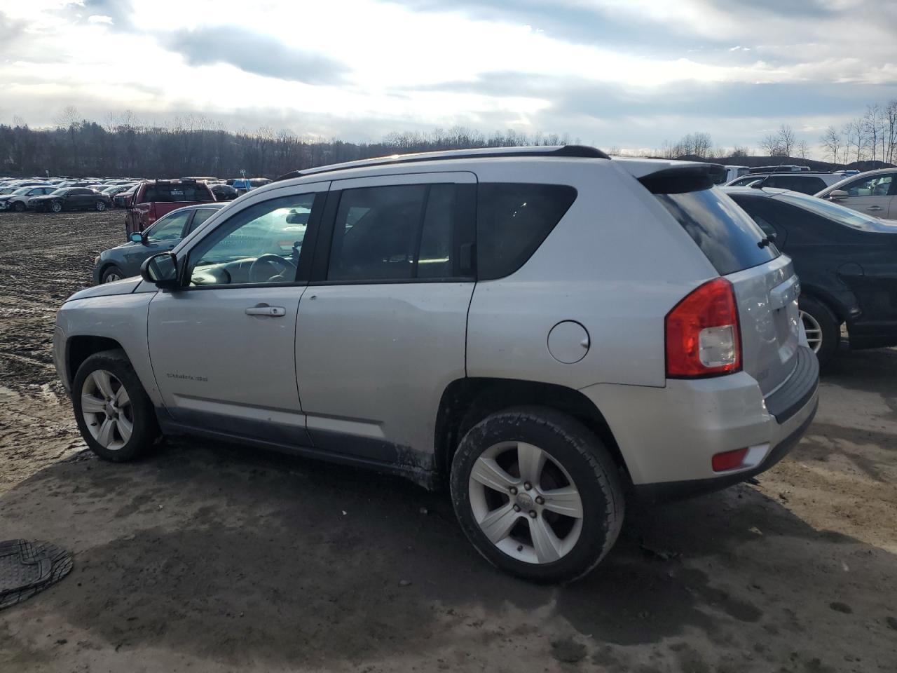 2011 JEEP COMPASS SP - Фото 2