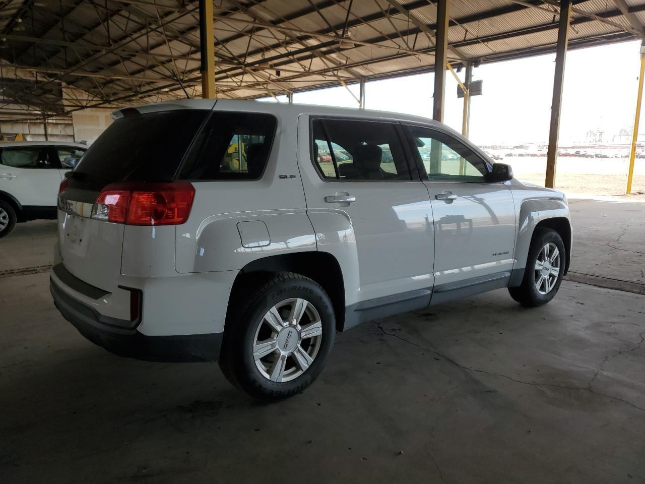 2016 GMC TERRAIN SL - Фото 3