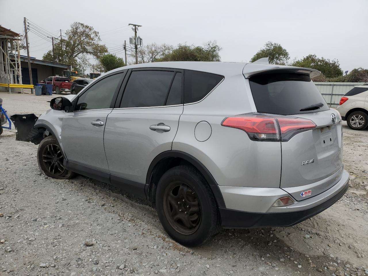 2018 TOYOTA RAV4 LE - Image 2