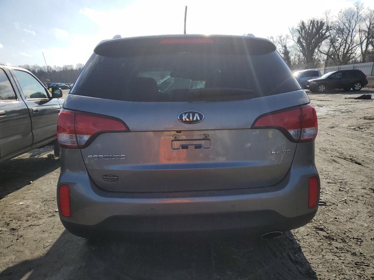 2015 KIA SORENTO EX - Image 6