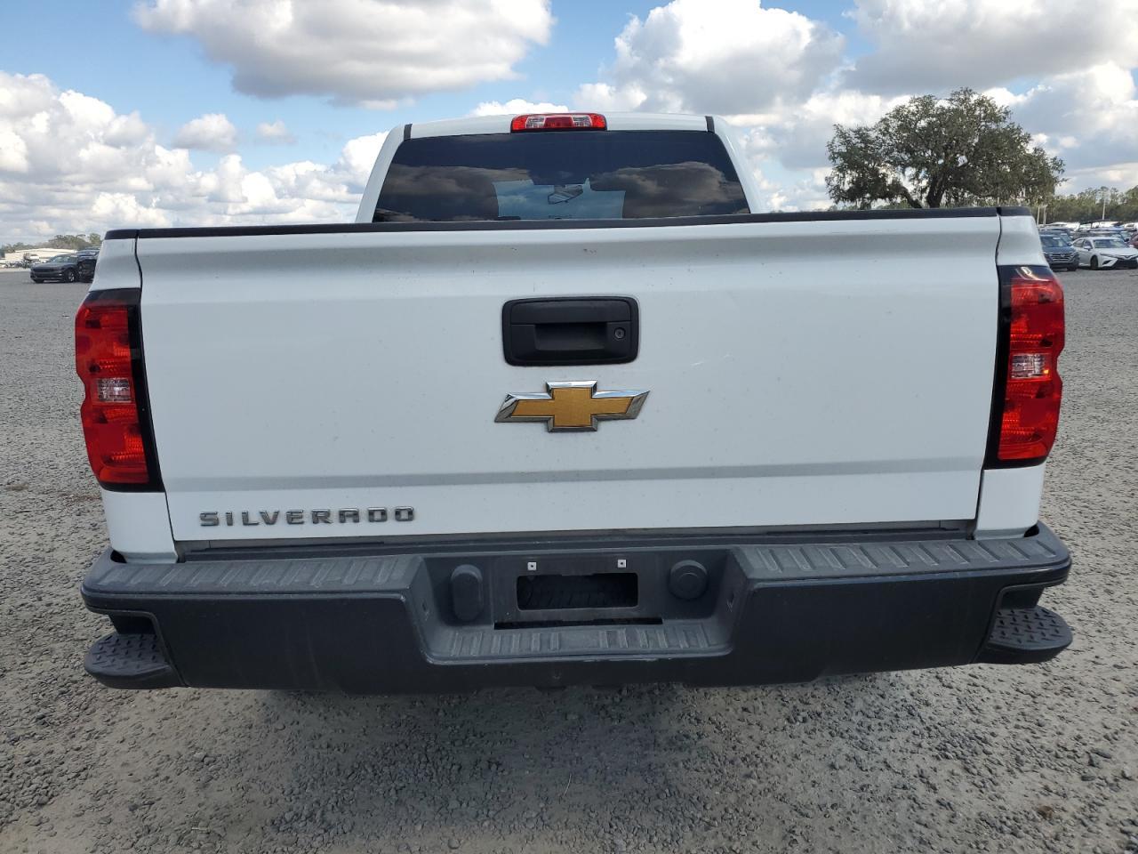 2017 CHEVROLET SILVERADO - Image 6