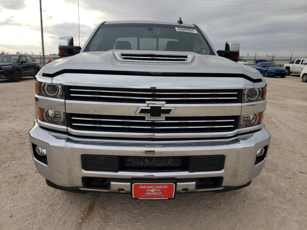 2019 CHEVROLET SILVERADO - Image 5