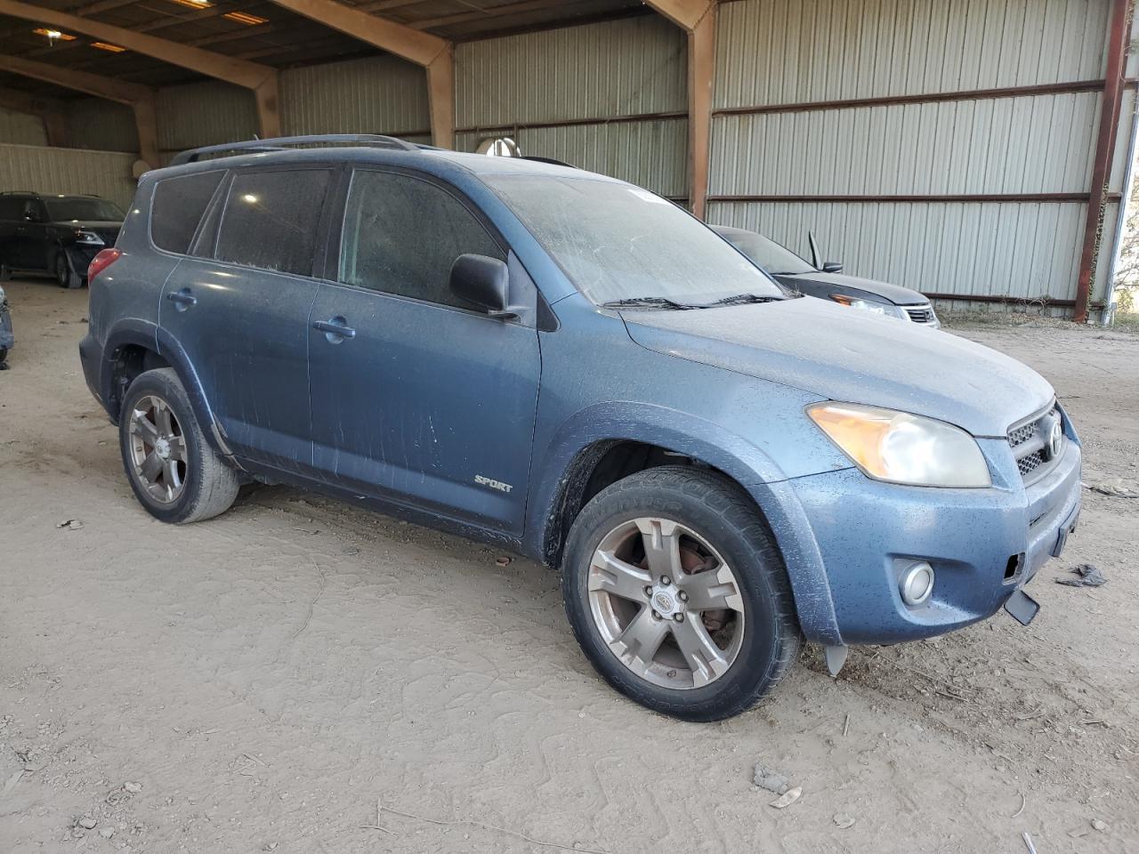 2011 TOYOTA RAV4 SPORT - Фото 4