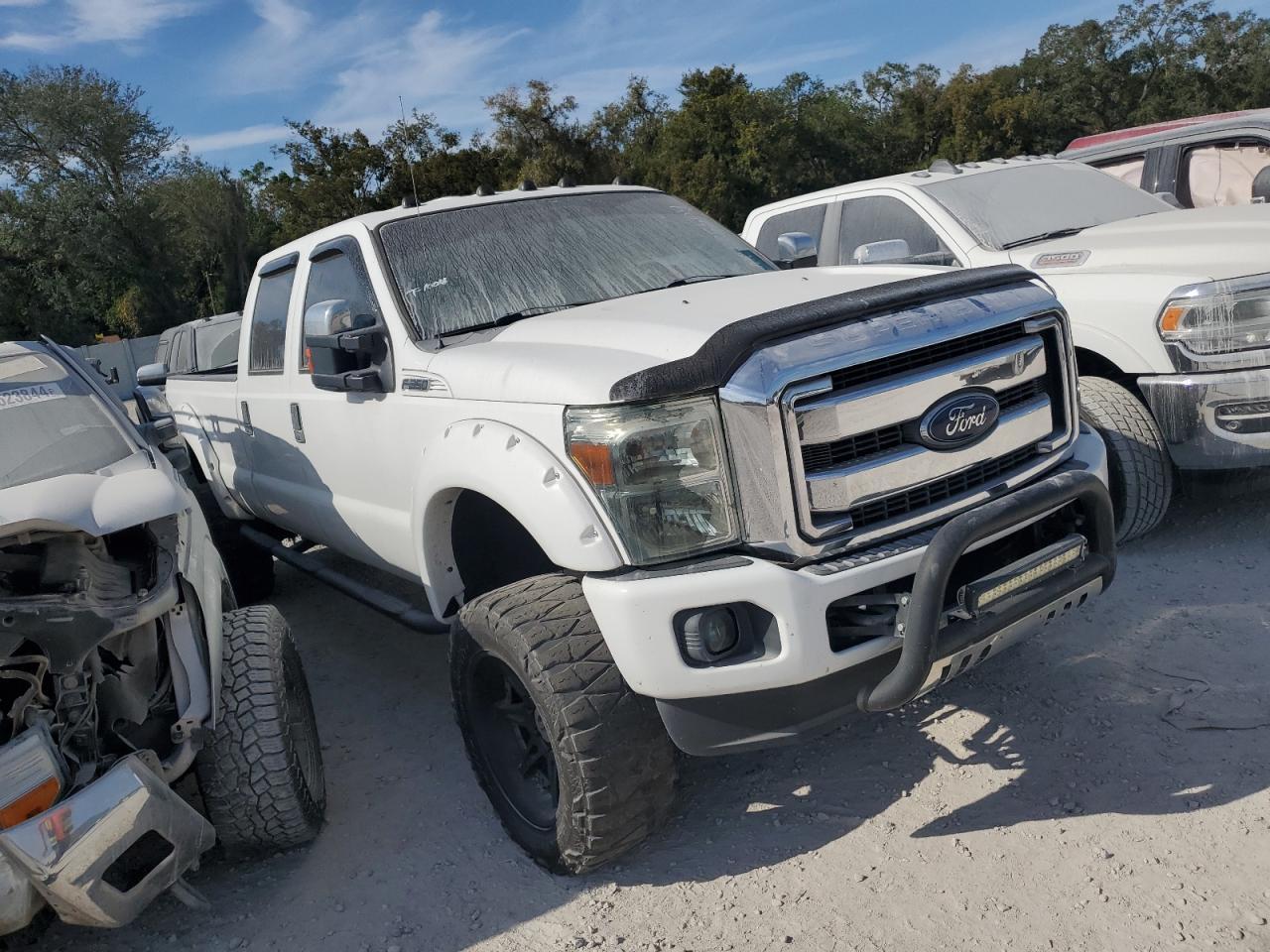 2011 FORD F350 SUPER - Image 4