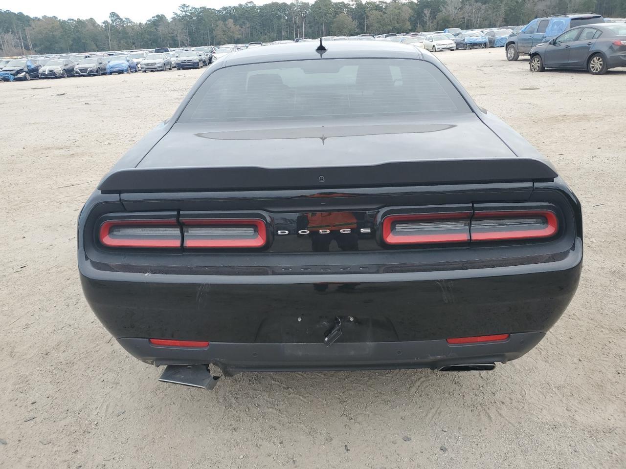 2017 DODGE CHALLENGER - Фото 6