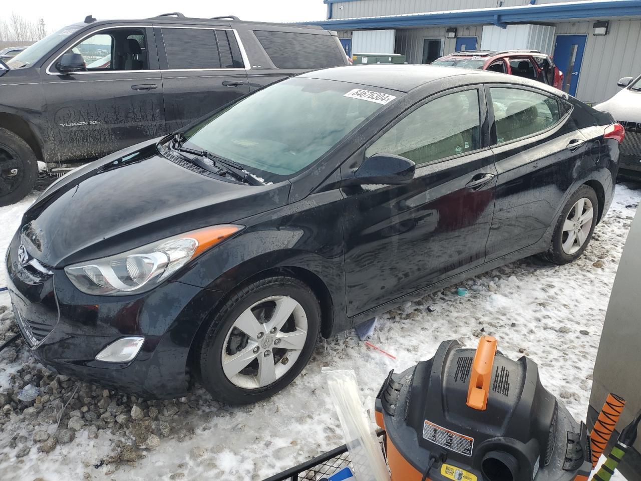 2013 HYUNDAI ELANTRA GL