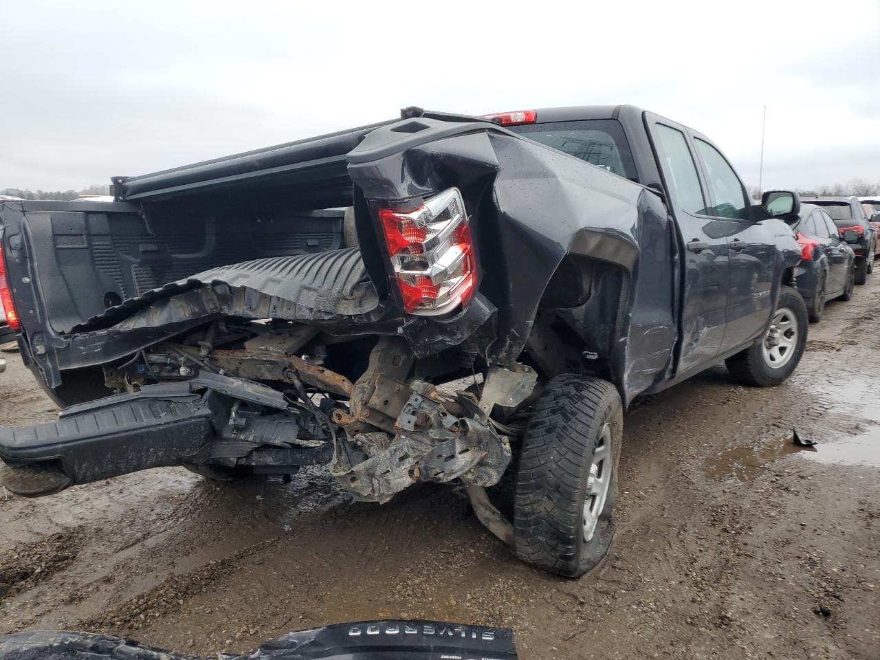 2015 CHEVROLET SILVERADO - Фото 3