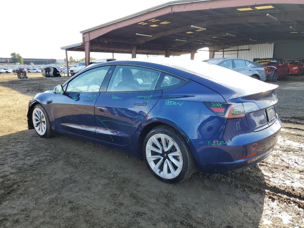 2023 TESLA MODEL 3 - Фото 2