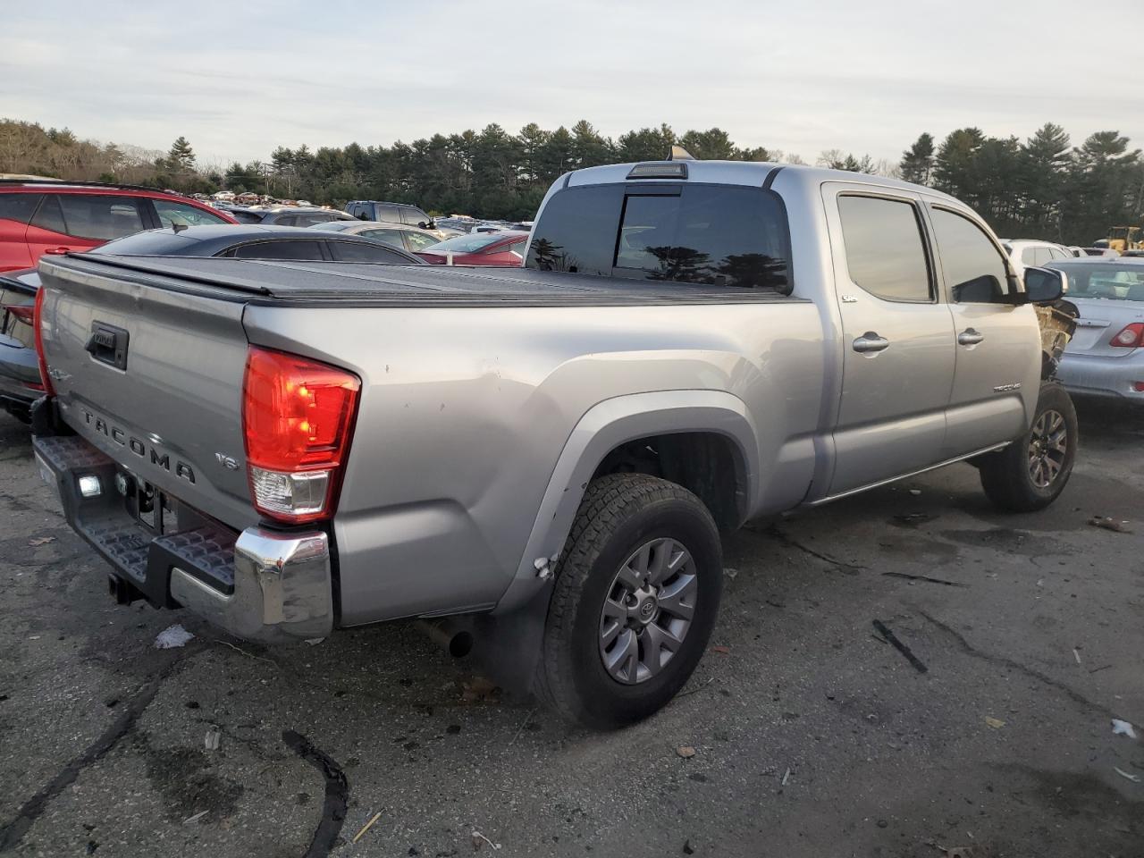 2019 TOYOTA TACOMA DOU - Фото 3