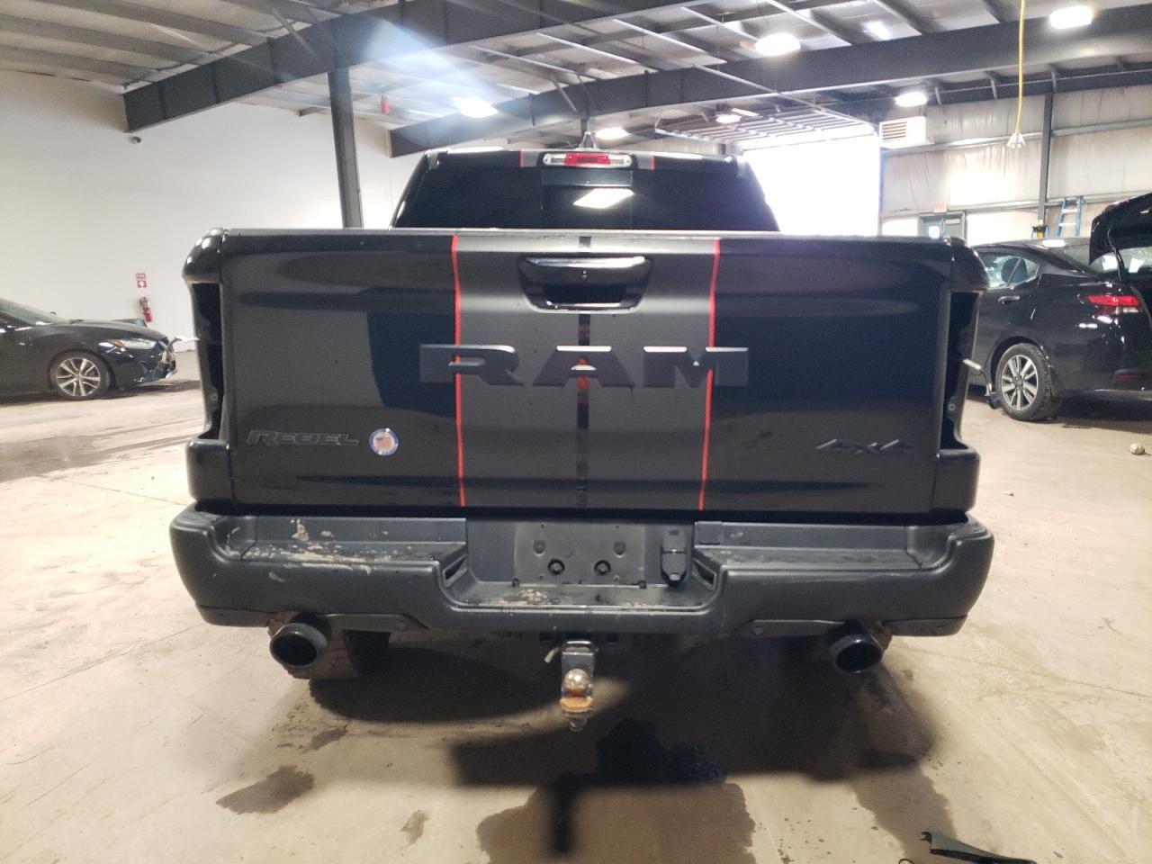 2020 RAM 1500 REBEL - Фото 6