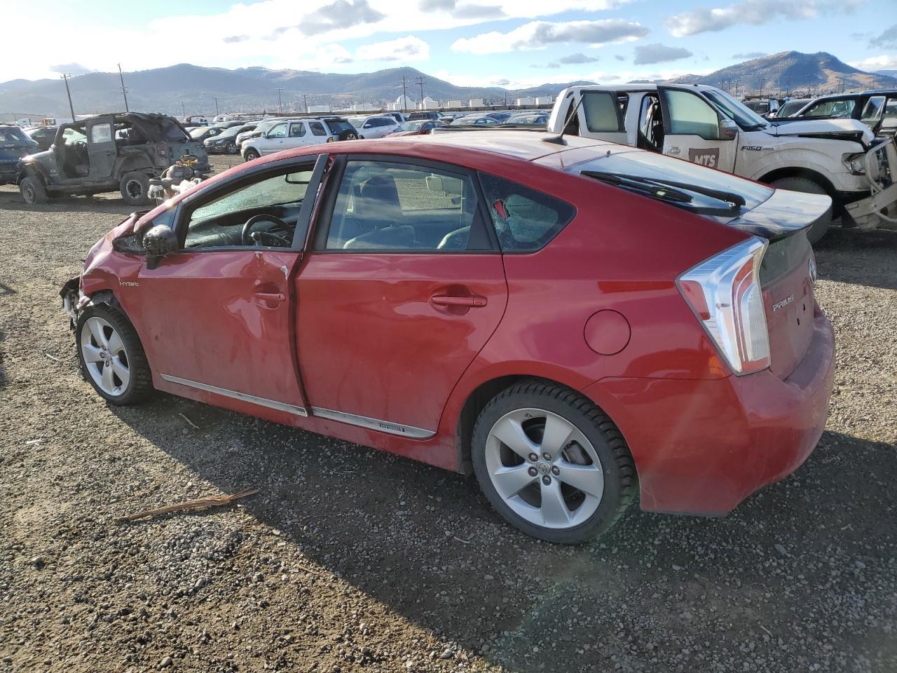 2013 TOYOTA PRIUS - Image 2