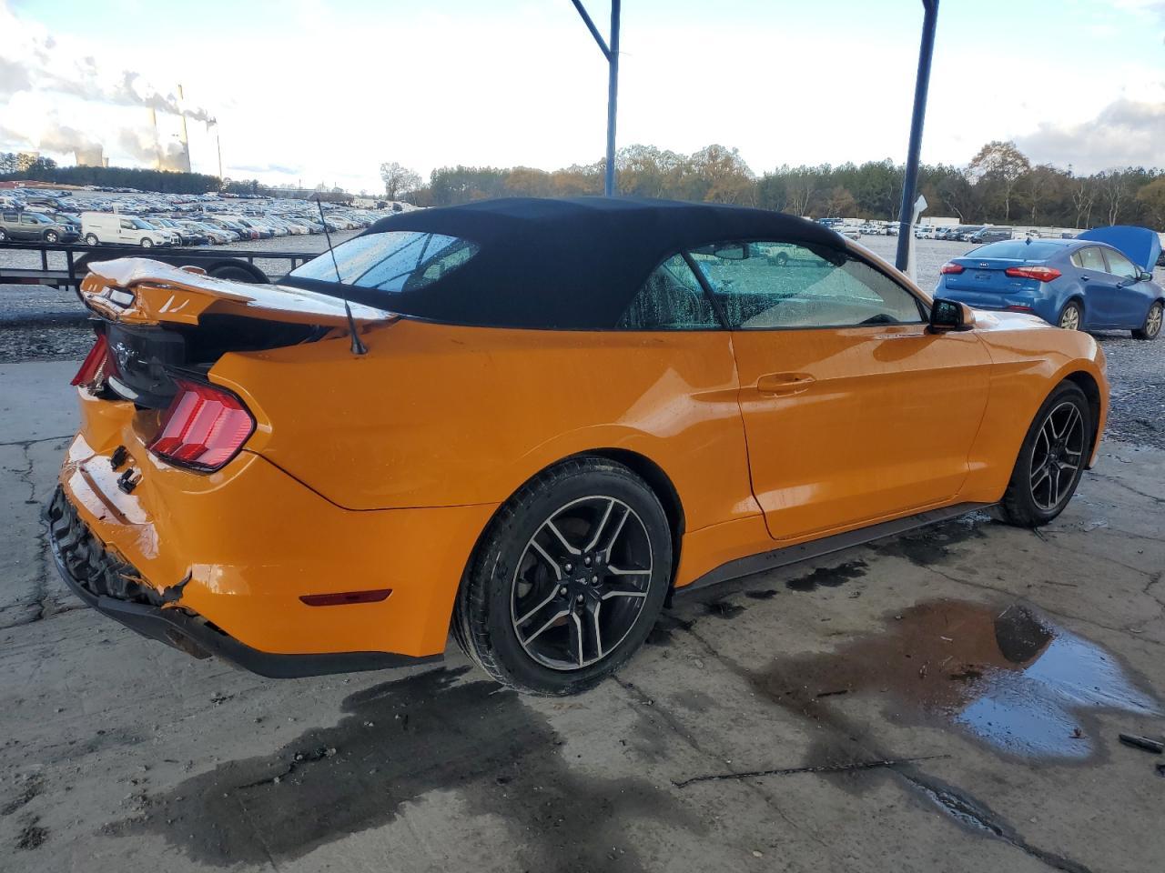 2018 FORD MUSTANG - Фото 3