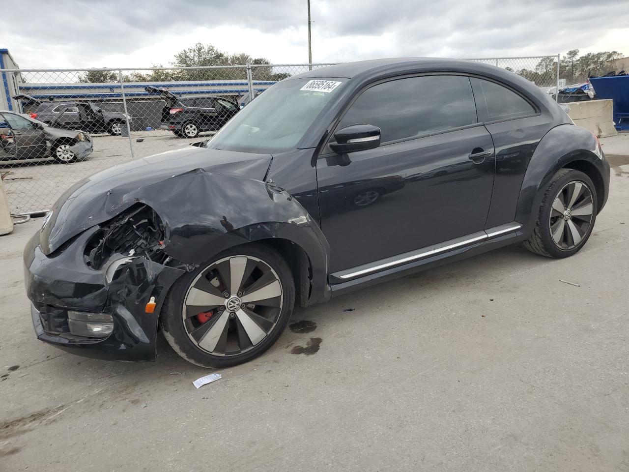 2012 VOLKSWAGEN BEETLE TUR