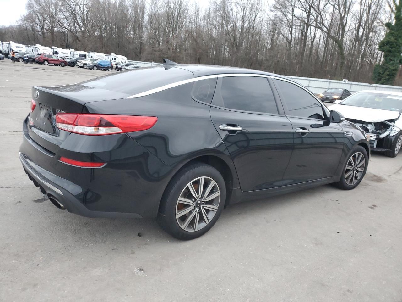 2019 KIA OPTIMA LX - Фото 3