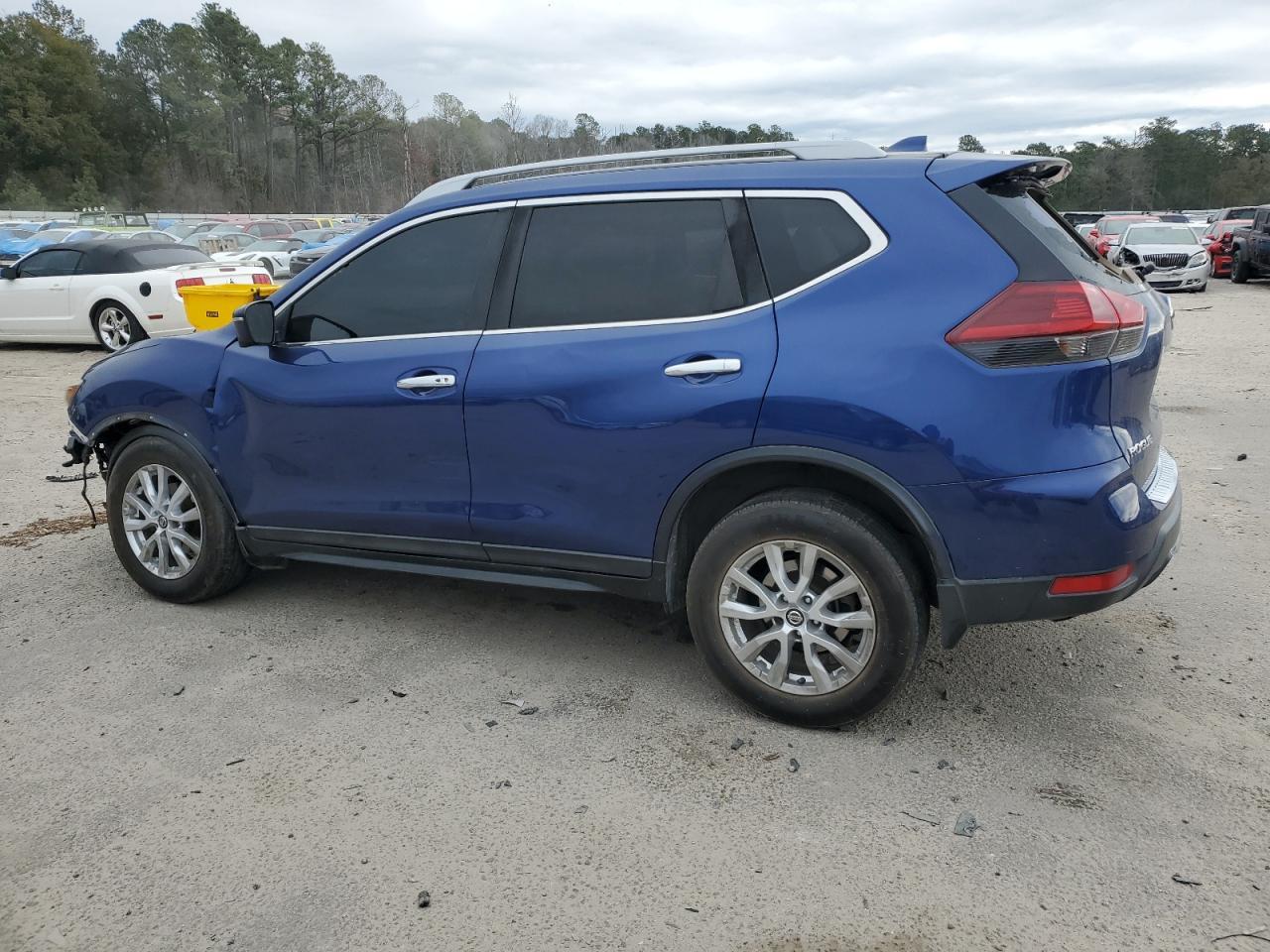 2018 NISSAN ROGUE S - Image 2
