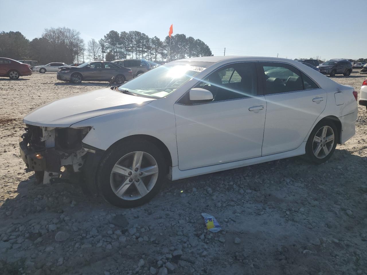 2014 TOYOTA CAMRY L