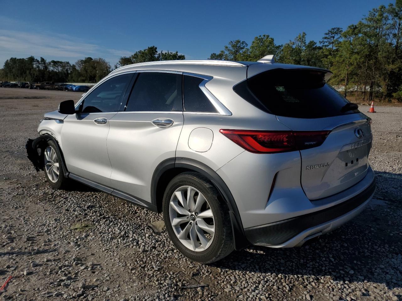 2019 INFINITI QX50 ESSEN - Image 2