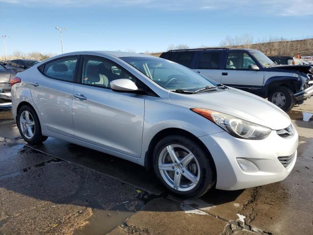 2013 HYUNDAI ELANTRA GL - Image 4