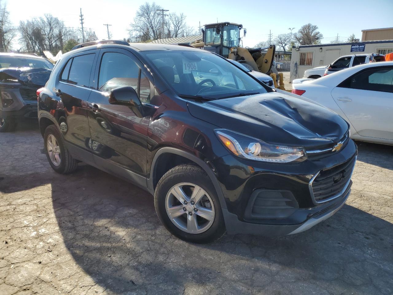 2019 CHEVROLET TRAX 1LT - Фото 4