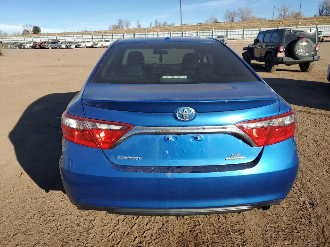 2016 TOYOTA CAMRY LE - Фото 6