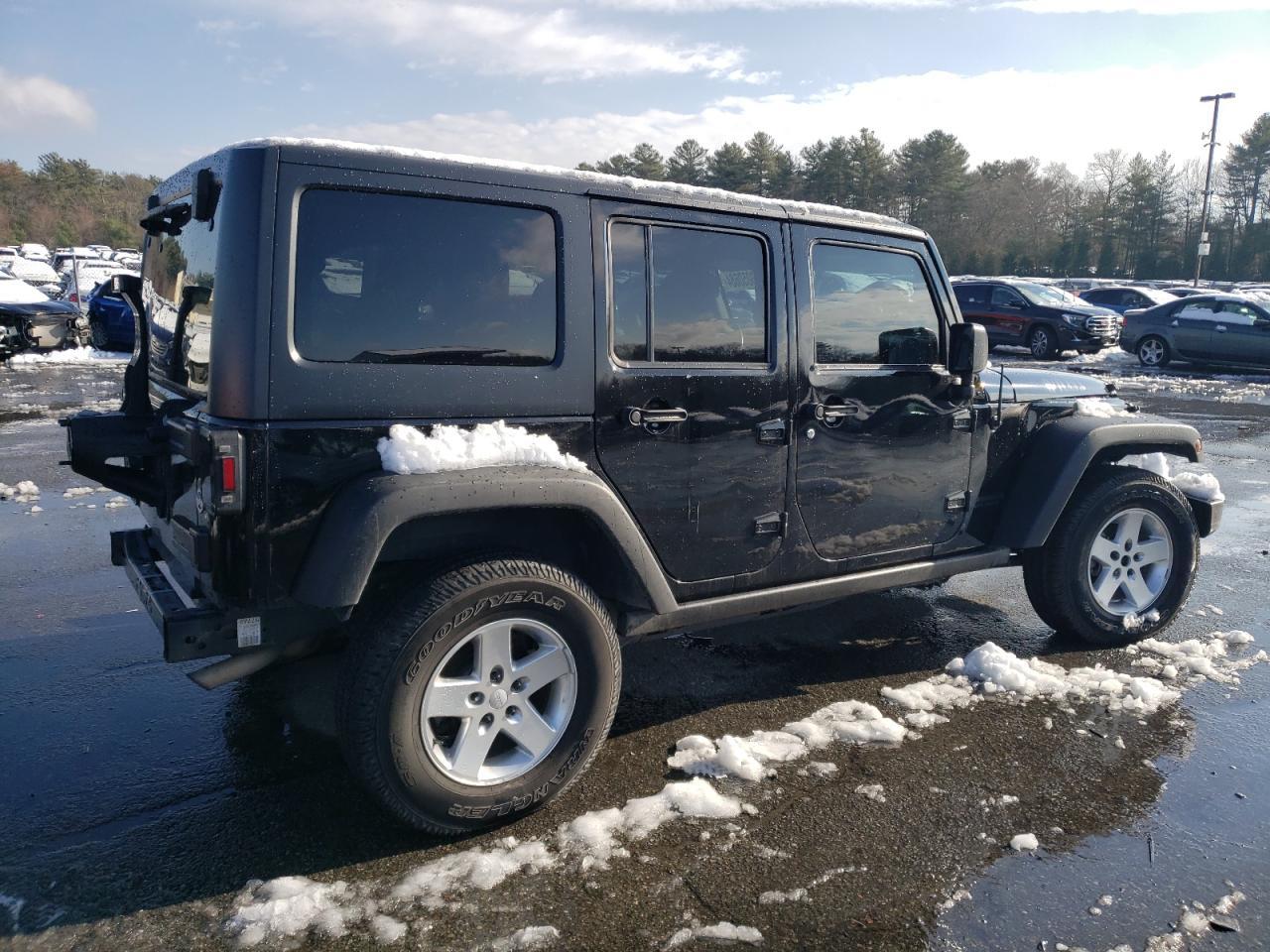 2017 JEEP WRANGLER U - Image 3