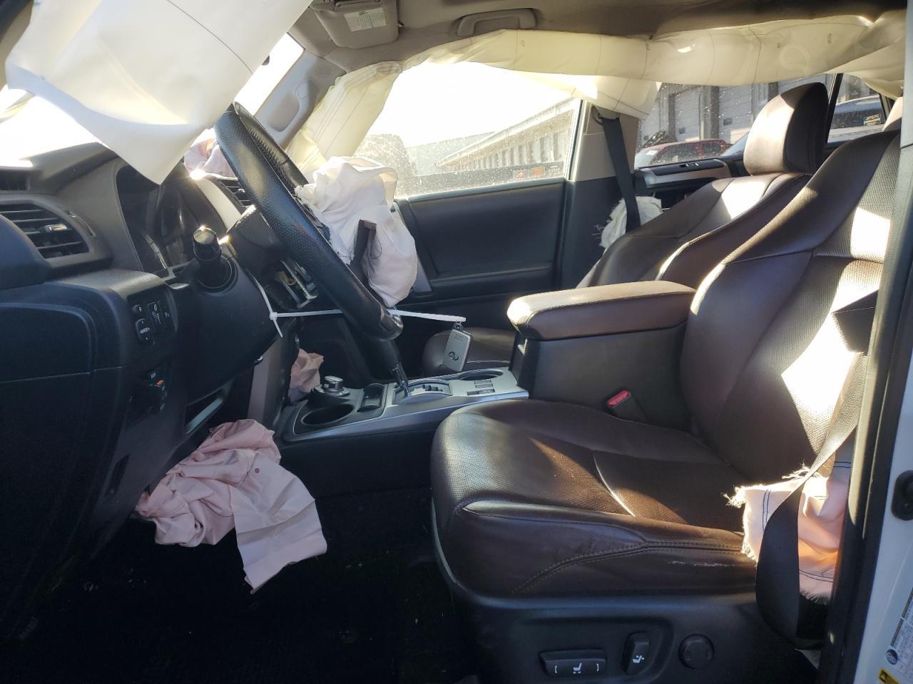 2019 TOYOTA 4RUNNER SR - Фото 7