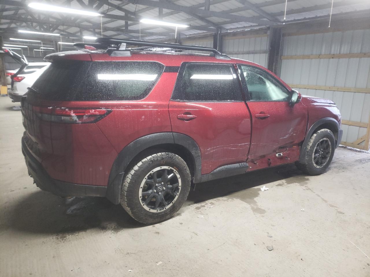 2024 NISSAN PATHFINDER - Фото 3