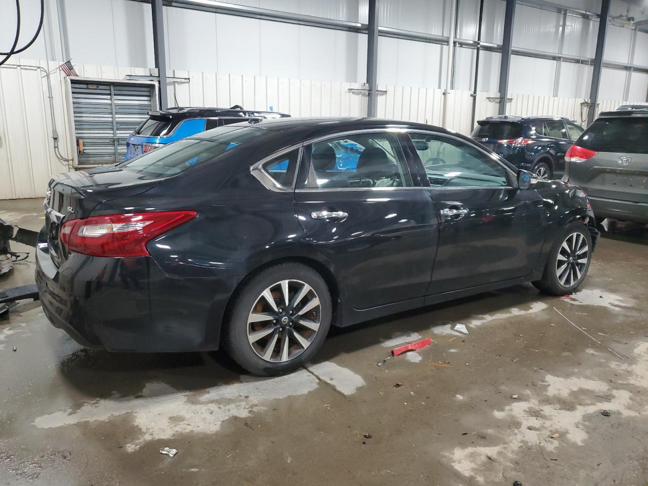 2018 NISSAN ALTIMA 2.5 - Фото 3