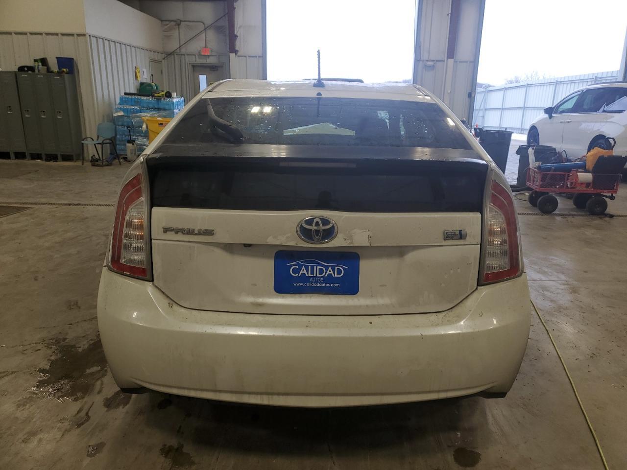 2013 TOYOTA PRIUS - Image 6