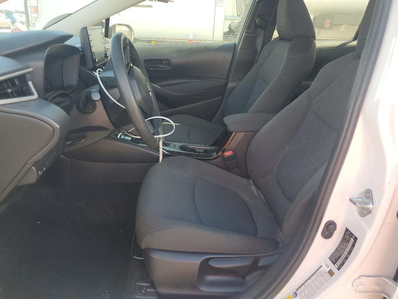 2022 TOYOTA COROLLA LE - Фото 7