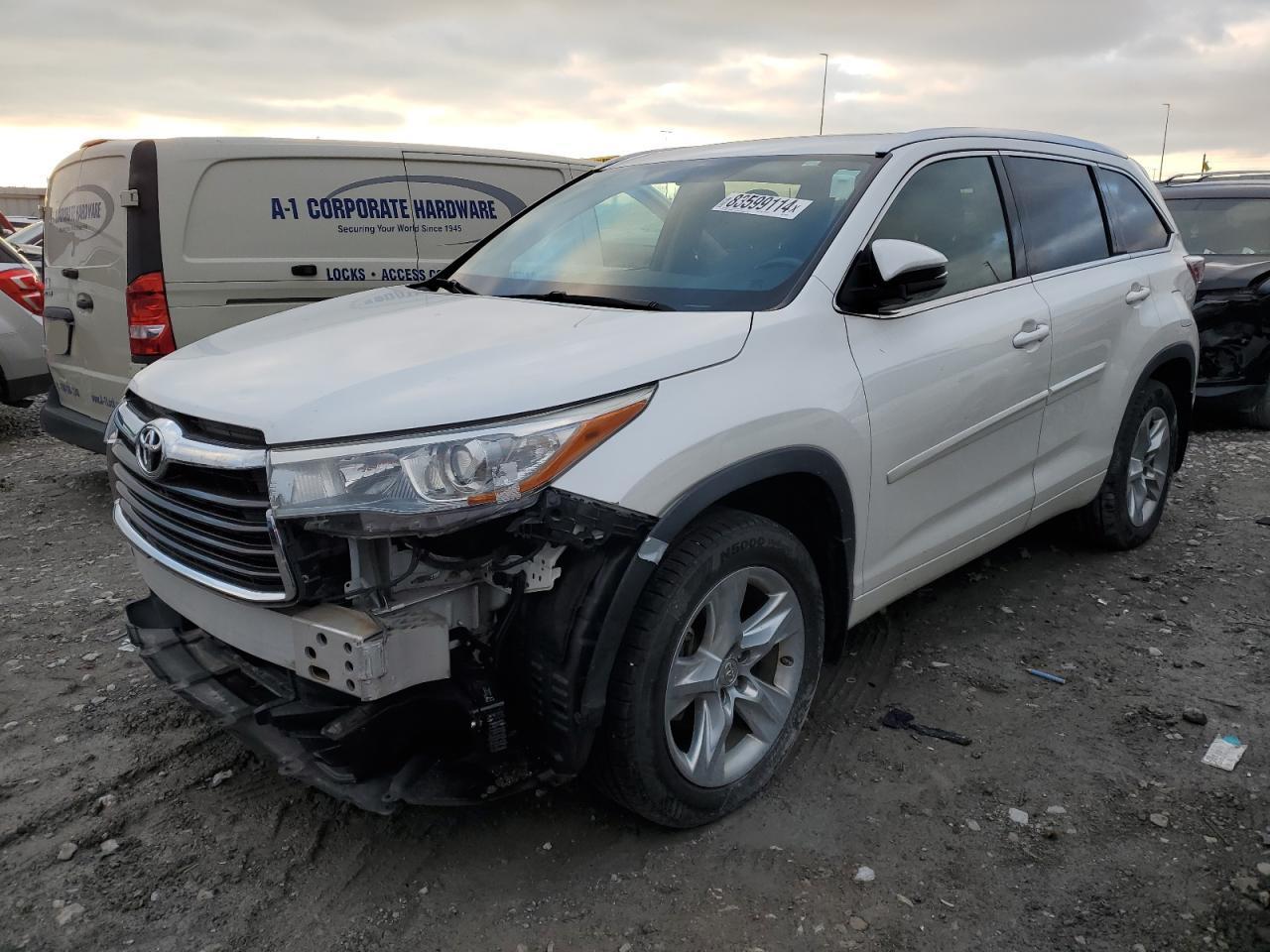 2015 TOYOTA HIGHLANDER