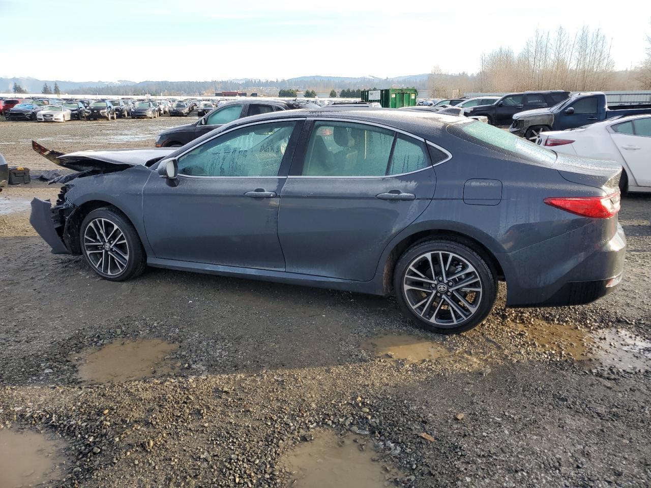 2025 TOYOTA CAMRY XSE - Фото 2