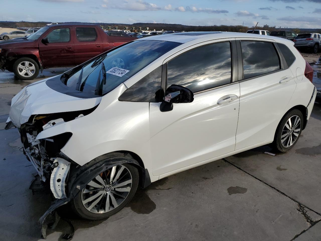 2016 HONDA FIT EX