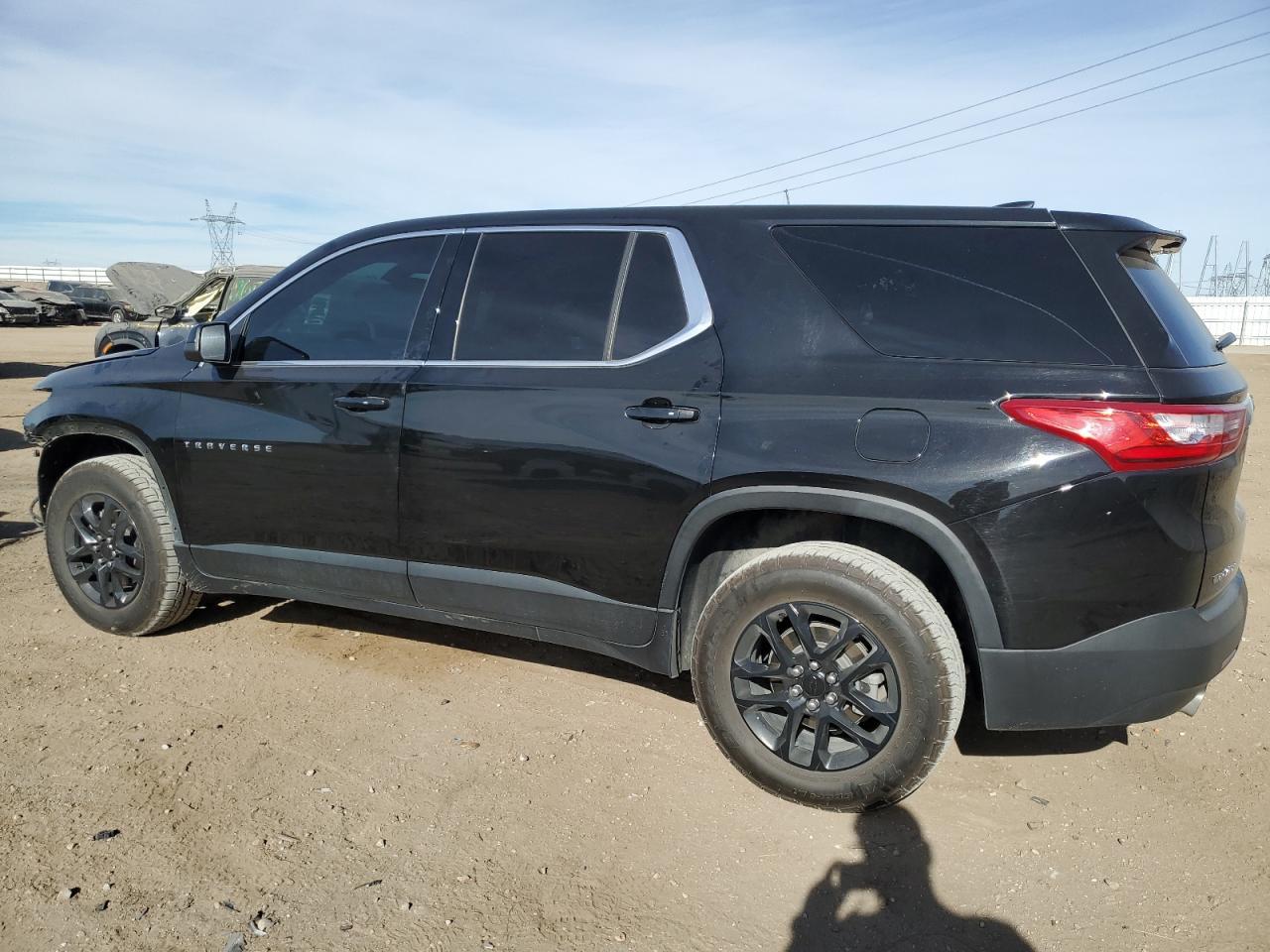 2021 CHEVROLET TRAVERSE L - Image 2