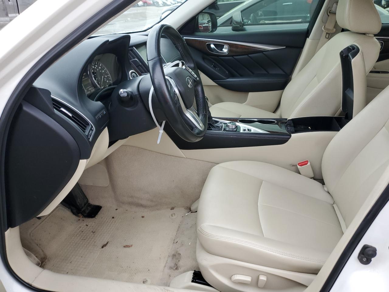 2018 INFINITI Q50 LUXE - Image 7