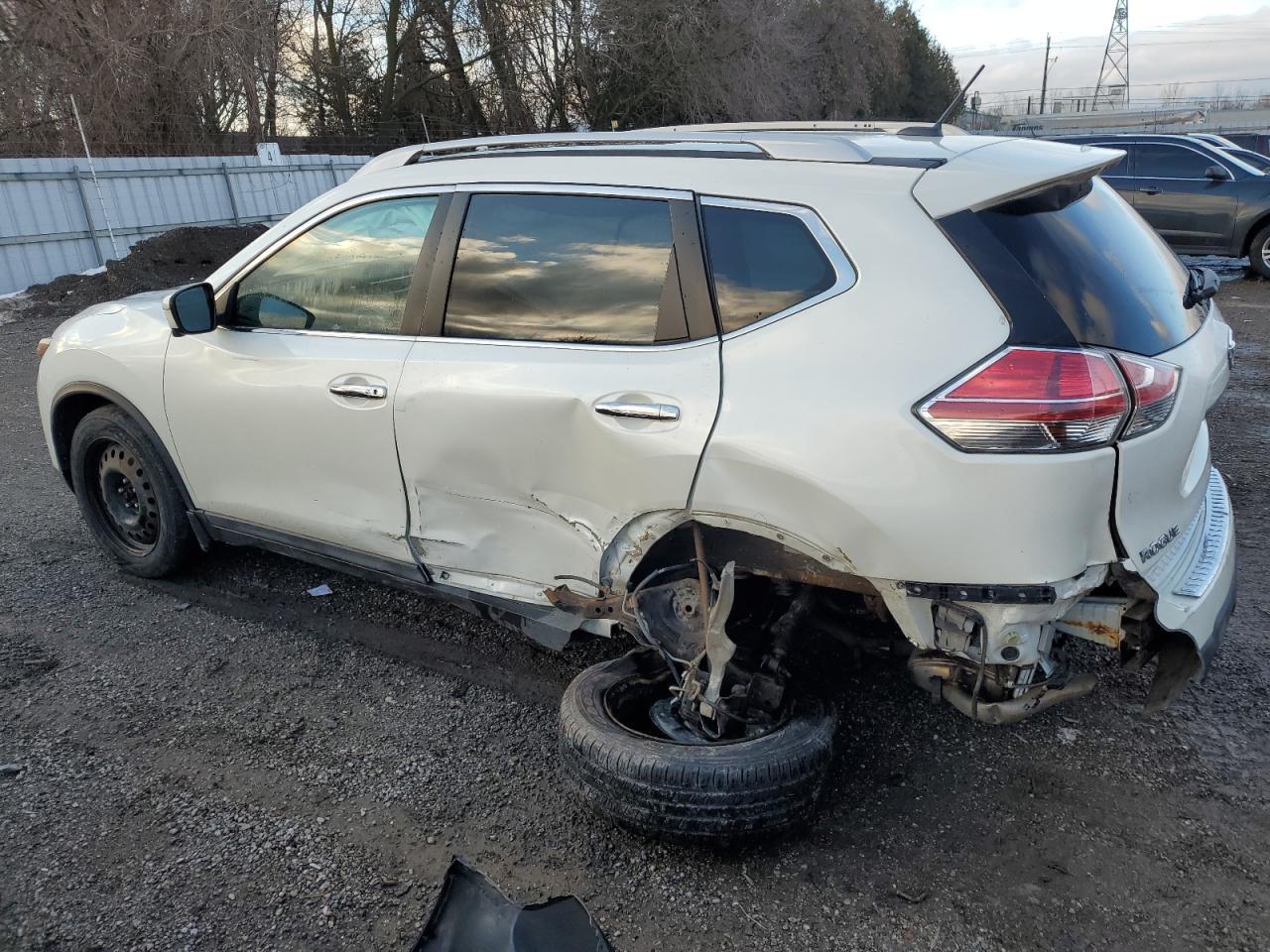 2015 NISSAN ROGUE S - Image 2