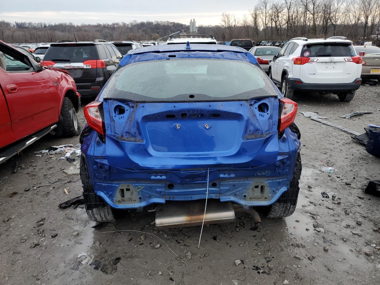2018 TOYOTA C-HR XLE - Фото 6