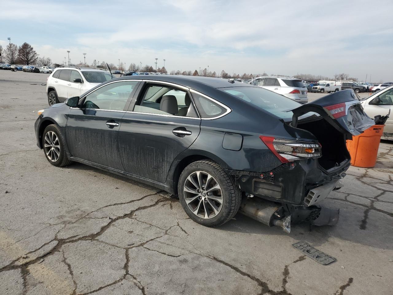 2016 TOYOTA AVALON XLE - Фото 2
