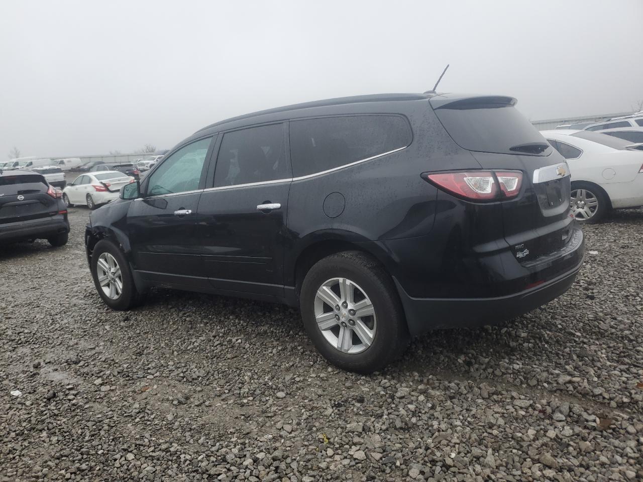 2014 CHEVROLET TRAVERSE L - Image 2