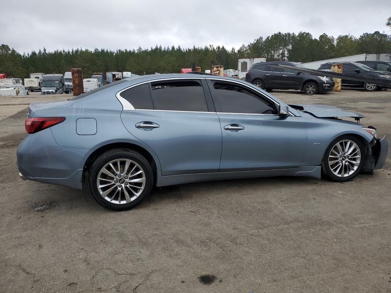 2018 INFINITI Q50 LUXE - Image 3
