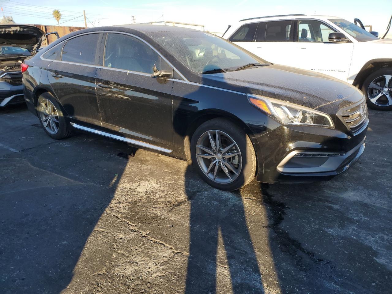 2017 HYUNDAI SONATA SPO - Image 4